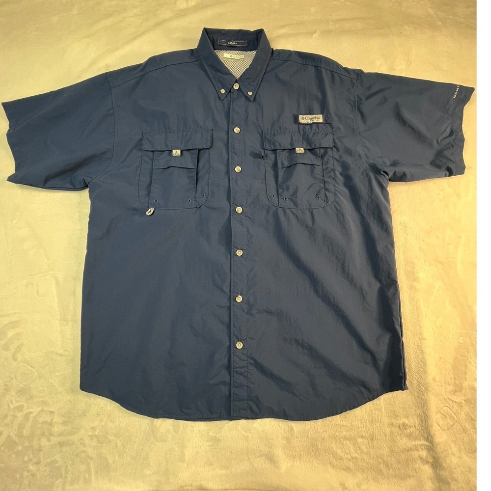 COLUMBIA Bahama PFG Mens L Shirt Blue Short Sleeve Vented Back